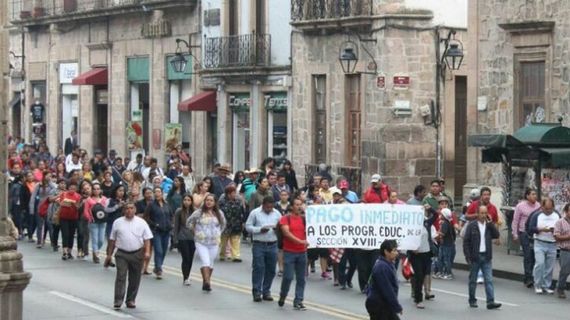  Sindicatos y CUL marchan este lunes en Morelia