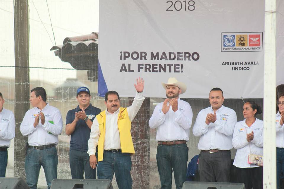  Llama Lupillo Aguilera a concretar la transformación democrática de México con el Frente