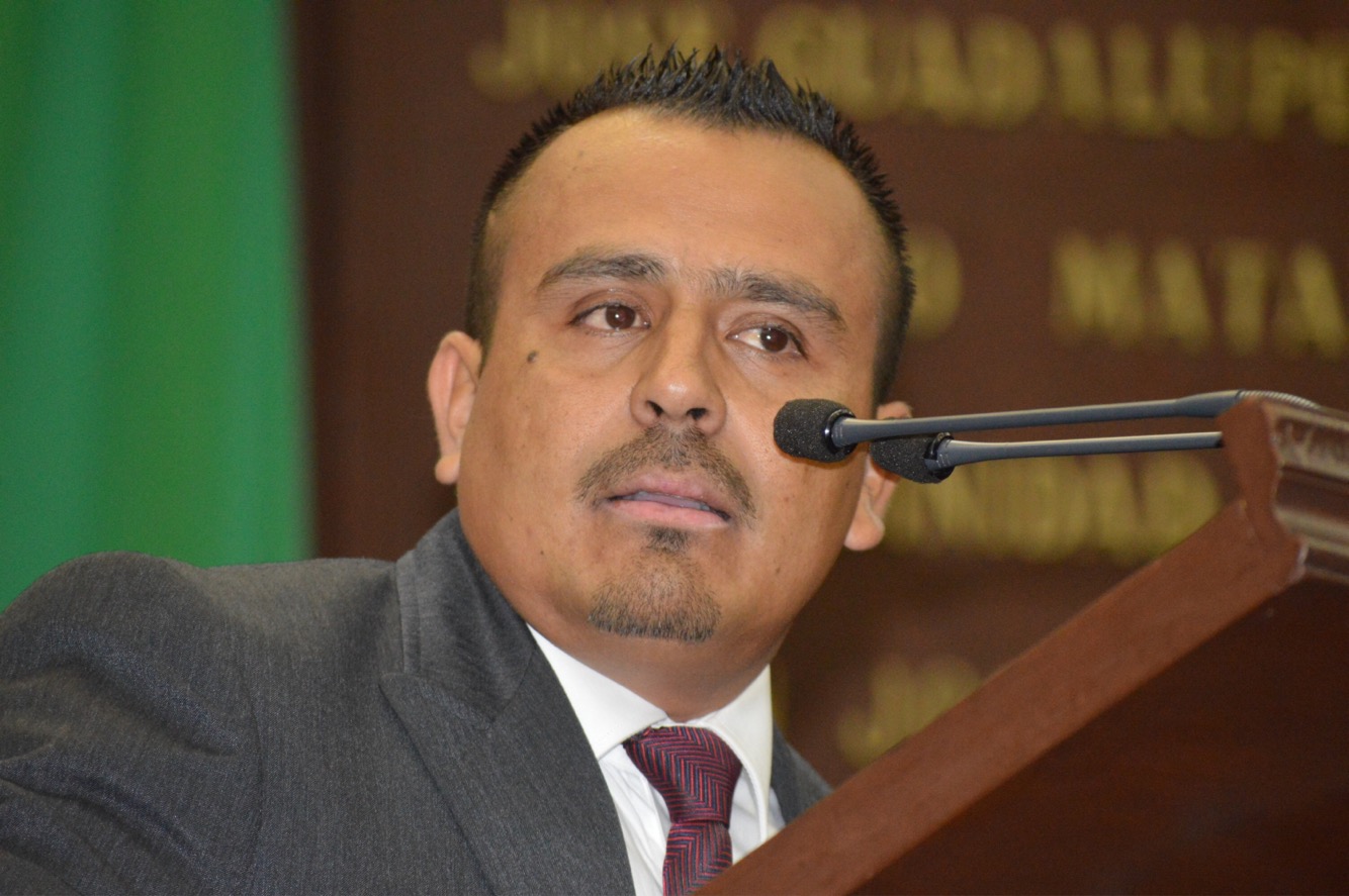  Parlamento Juvenil, oportunidad de aportar al desarrollo de Michoacán: Enrique Zepeda
