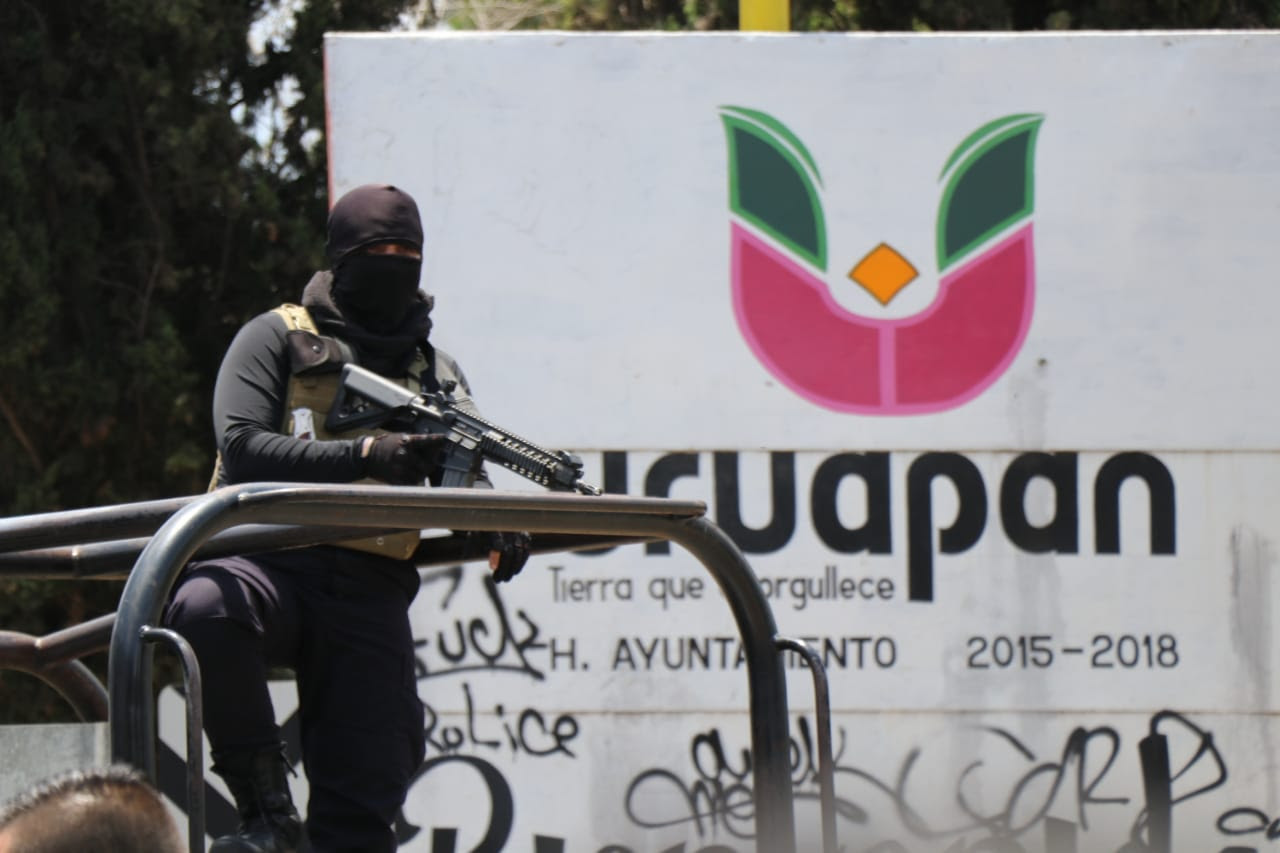  Instala Policía Michoacán filtros de revisión en Uruapan