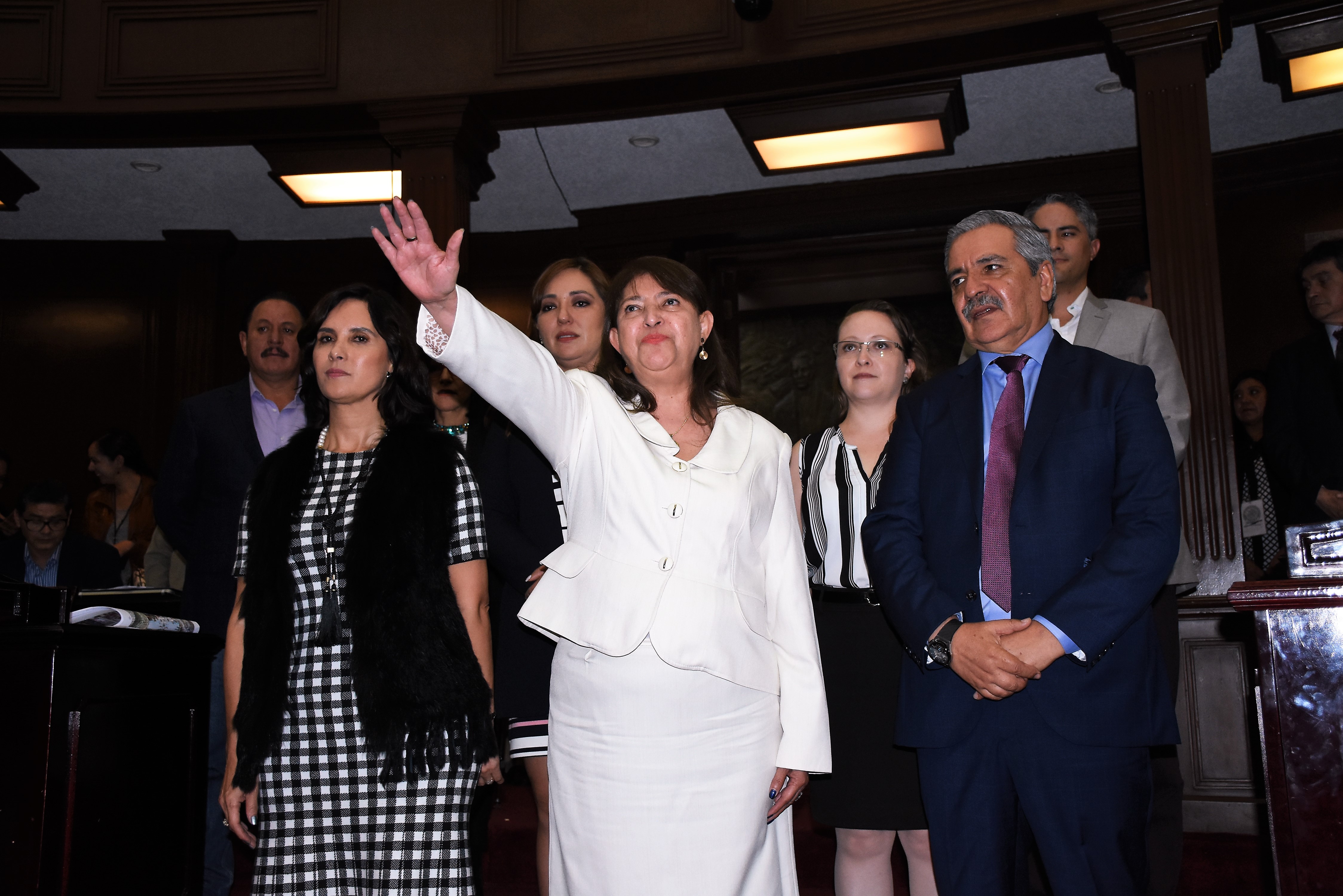 Designan a María del Carmen Ponce de León titular del órgano interno de control del SEA