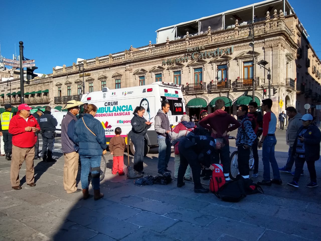  Un lesionado en choque entre auto y camioneta en Morelia