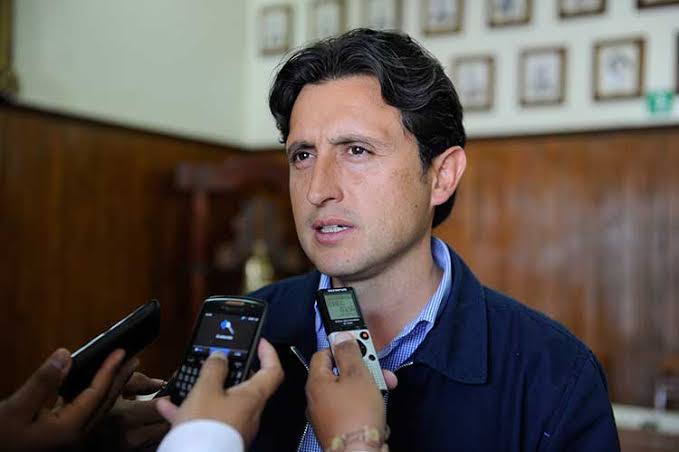  Morena promete no usar su mayoría para imponer gobernador interino de Puebla