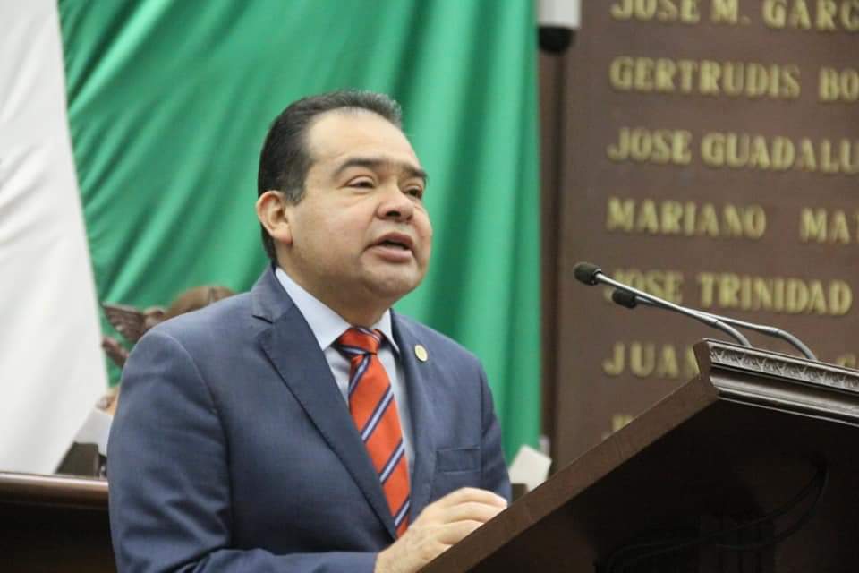  Necesario redoblar esfuerzos para avanzar en gobiernos electrónicos: Tony Martínez