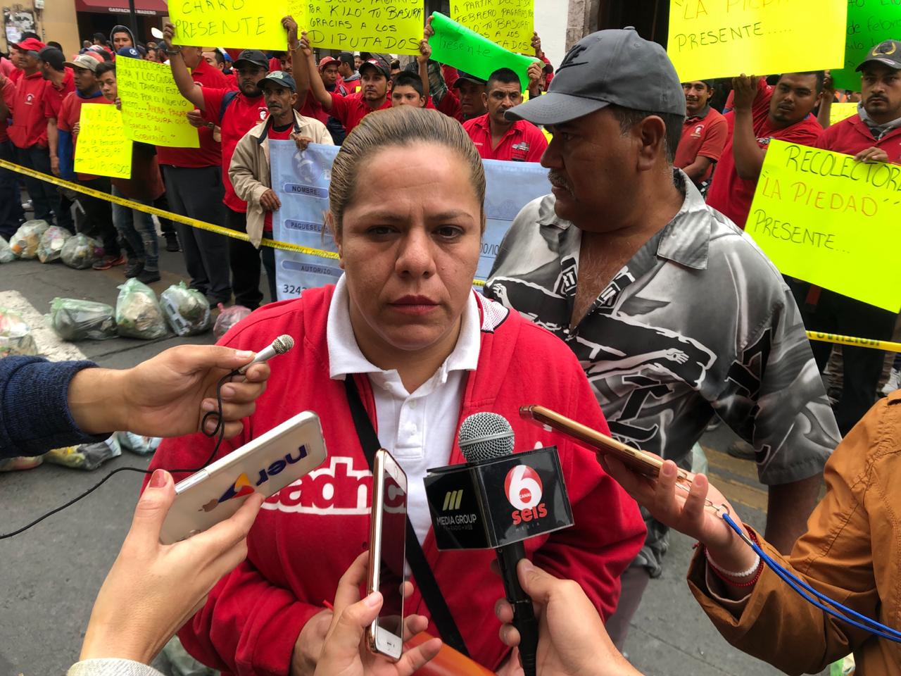  Diputados piensan que no sabemos leer, pero sabemos y muy bien: Vocera