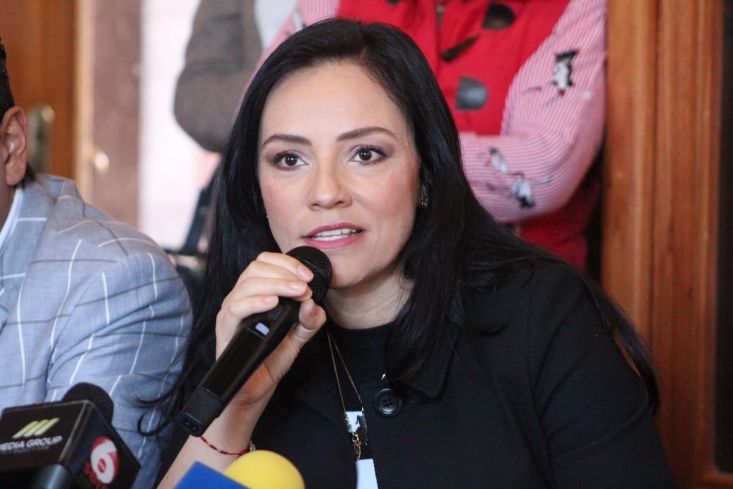  Legisladores logramos consensos en beneficio de los michoacanos: Adriana Hernández