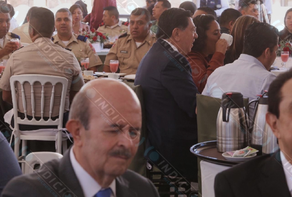  ¡Por separado! FVF y Jesús Reyna se encuentran y ni el saludo se dan