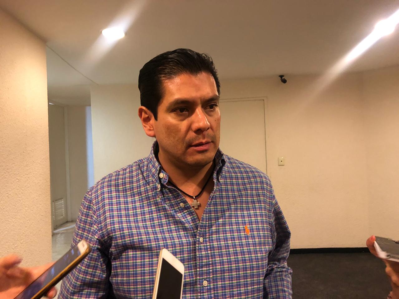  Relevo de la Segob debe mediar con el Gobierno Federal: Ernesto Núñez