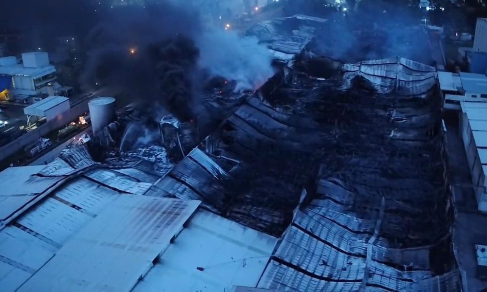  Controlado en su totalidad incendio en Ciudad Industrial; pérdida total
