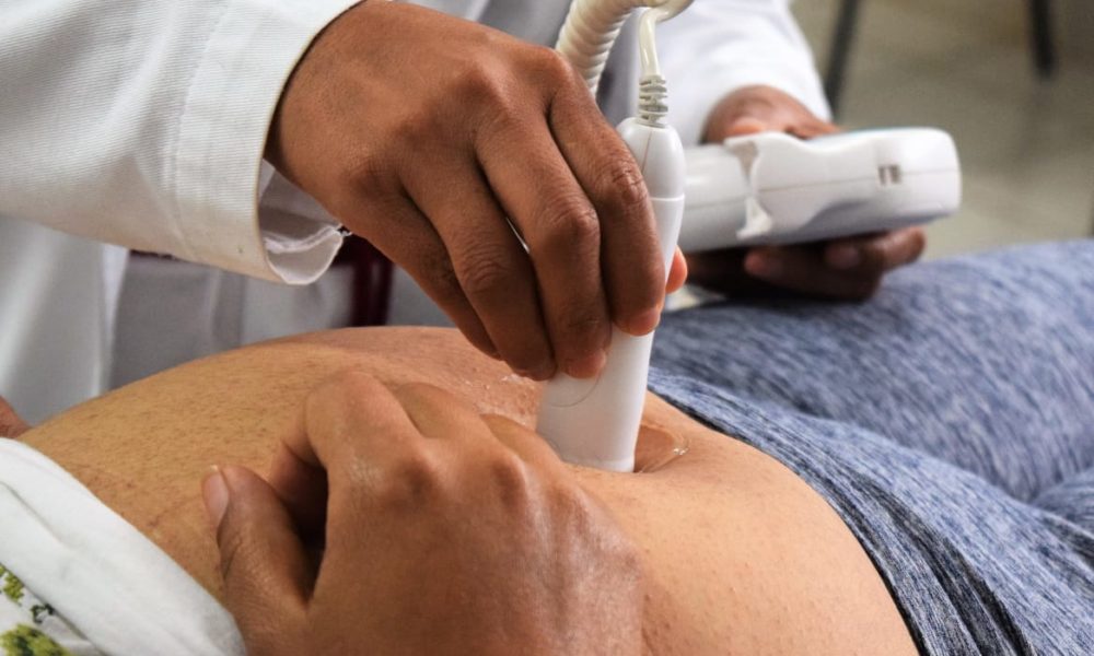  Aplica Coepris sanciones a clínicas privadas para prevenir muerte materna