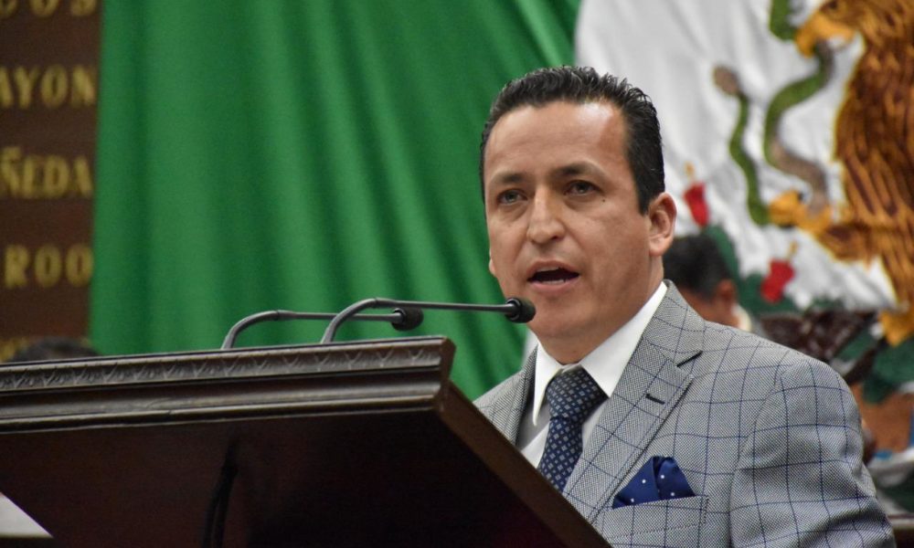  Antonio Salas deja la Presidencia del Congreso