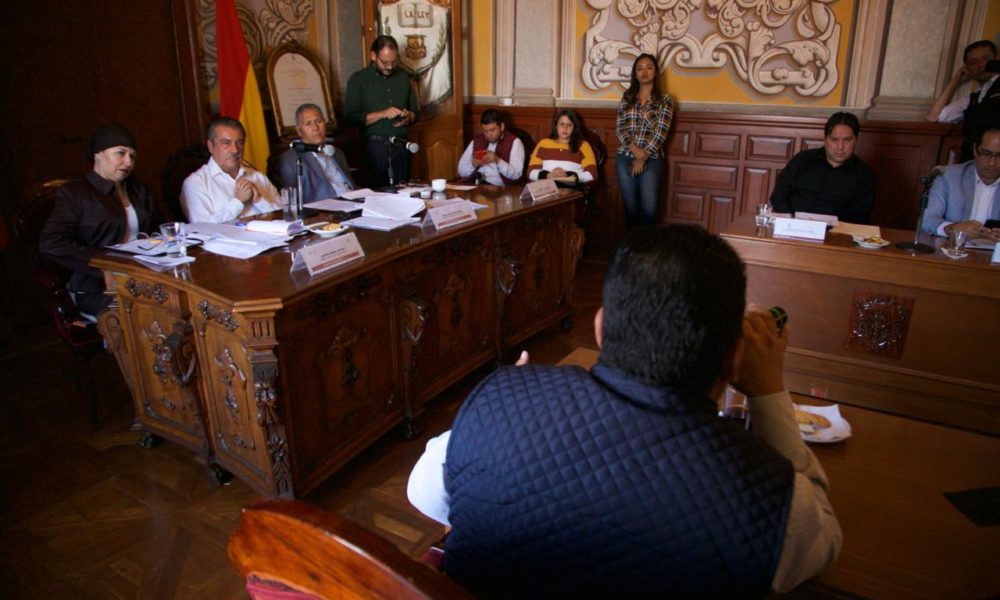  Entre el “estira y afloja”, Cabildo aprueba iniciativa de Ley de Ingresos para el 2020