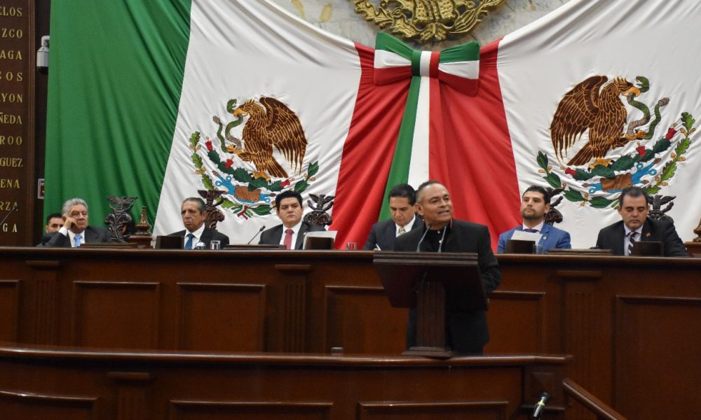  Diputado del PT, pide se revise desempeño de dependencias estatales