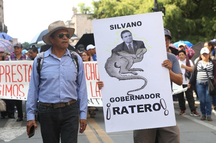  CNTE “le hará fiesta” al gobernador por su informe