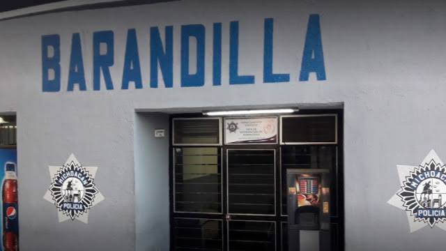  Detenidos y en malas condiciones, así pasan el tiempo en las barandillas locales