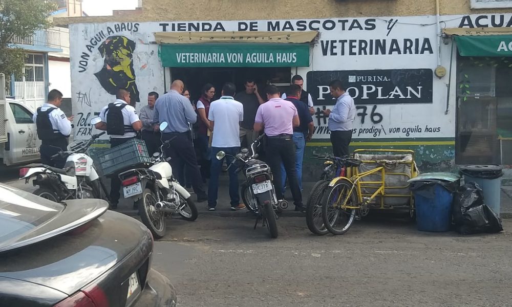  Gobierno de Morelia clausura veterinaria en Prados Verdes