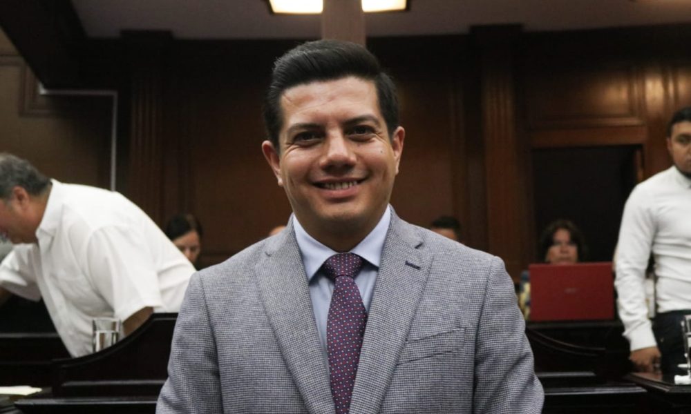  Sufre accidente Oscar Escobar, Dirigente del PAN