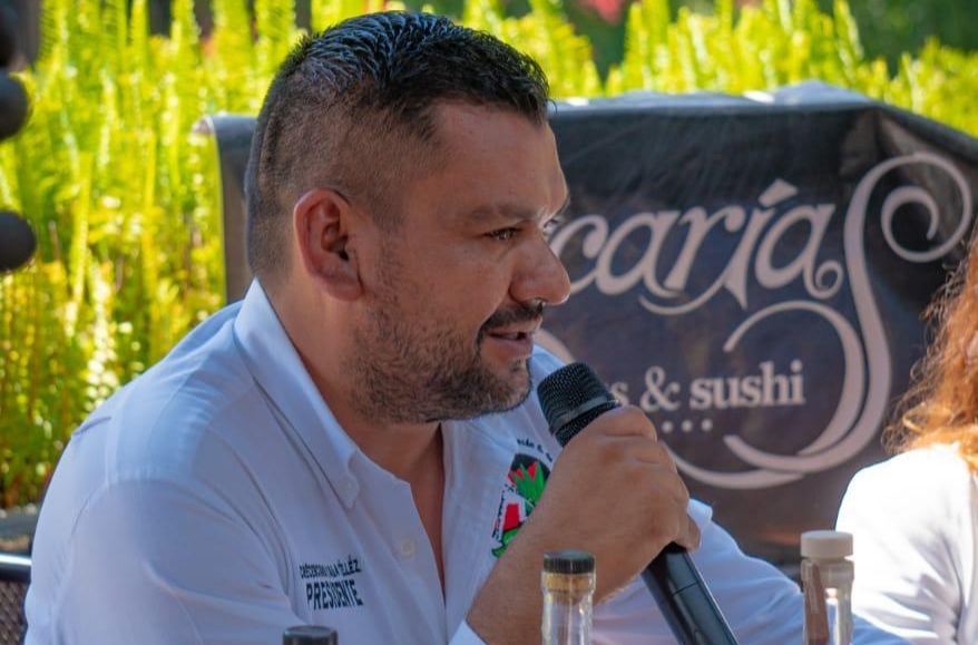  Rechazan productores impuesto del 4% al mezcal michoacano