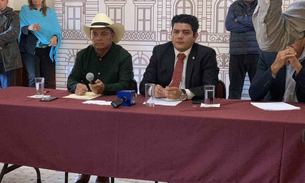 Pese a reunión, transportistas y Arvizu no llegan a acuerdos sobre iniciativa