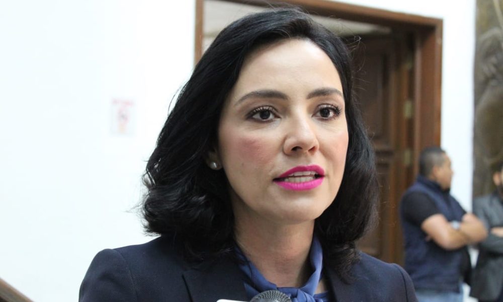  Urge dar celeridad a iniciativas contra el bullying en Michoacán: Adriana Hernández