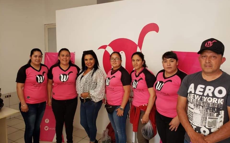  Wilma Zavala entrega apoyos en pro del deporte en Distrito de Zacapu