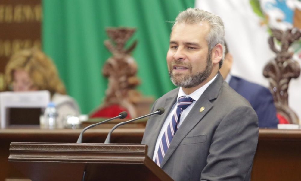  Alfredo Ramírez propone suspender cobro de agua potable durante emergencia sanitaria