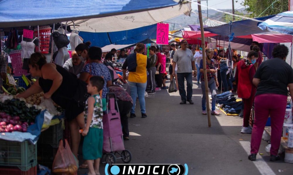  Comerciantes ambulantes, se burlan y omiten medidas de prevención por el COVID-19