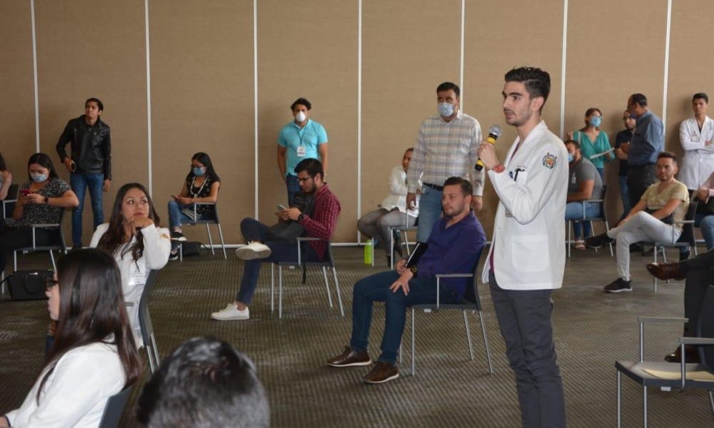  UMSNH retirará estudiantes de la salud de hospitales
