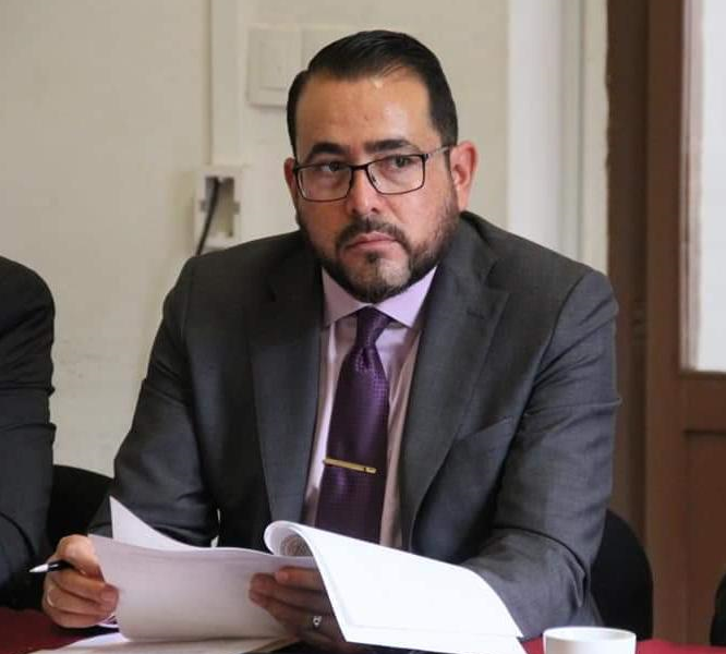  Reconoce Humberto González a profesionales de la salud por su labor en contingencia