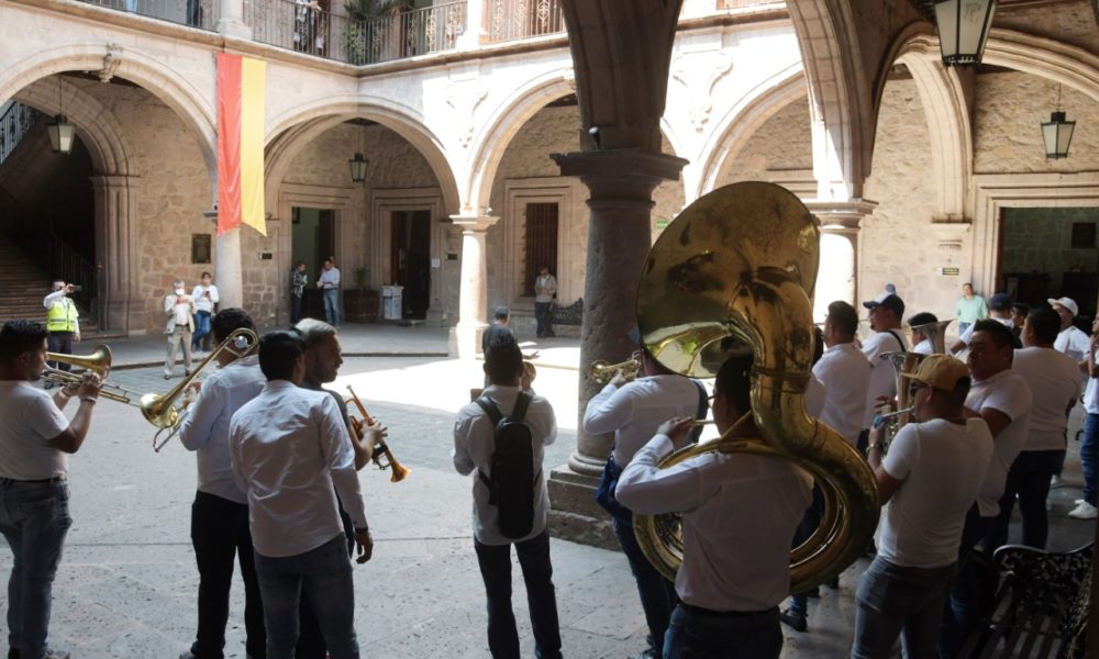 Mariachi3