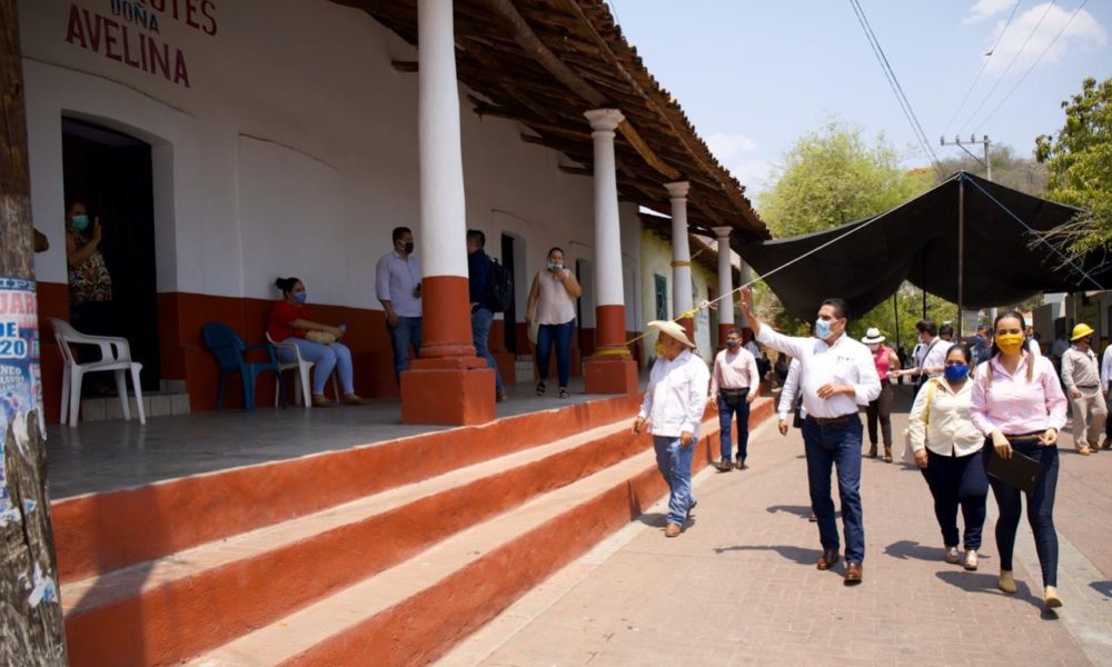  Fortalecimiento de Centros de Salud, clave en estrategia contra COVID-19