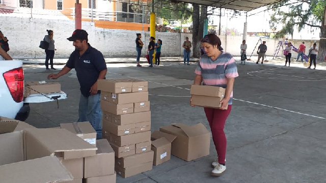  Entrega DIF Morelia 140 mil raciones de desayunos escolares