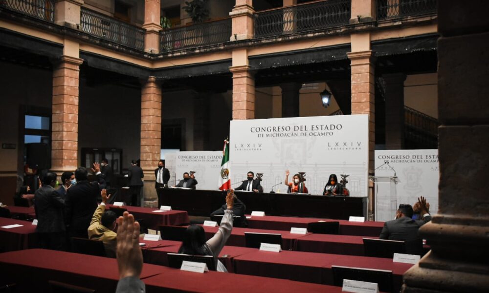  Respaldan y se solidarizan diputados de la LXXIV legislatura a diputada Miriam Tinoco