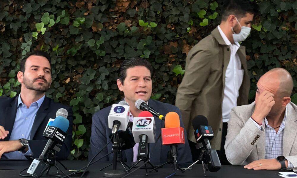  Denuncia Alfonso Martínez, retraso premeditado en proceso de entrega-recepción