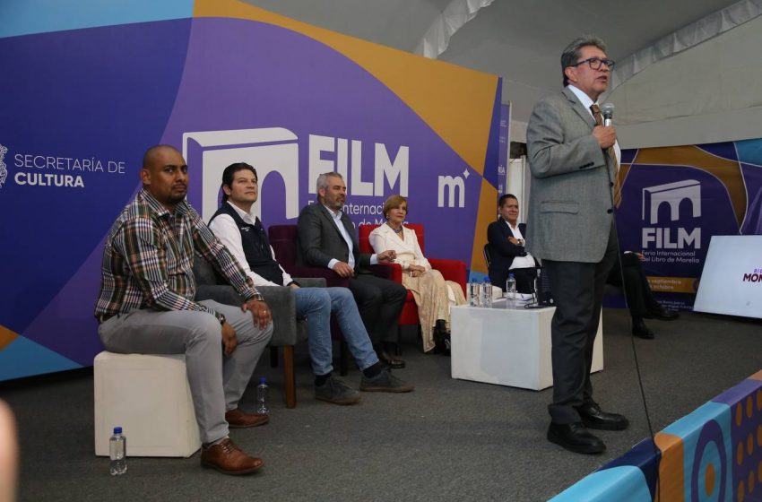  Con éxito se desarrolla la primera Feria Internacional del Libro de Morelia