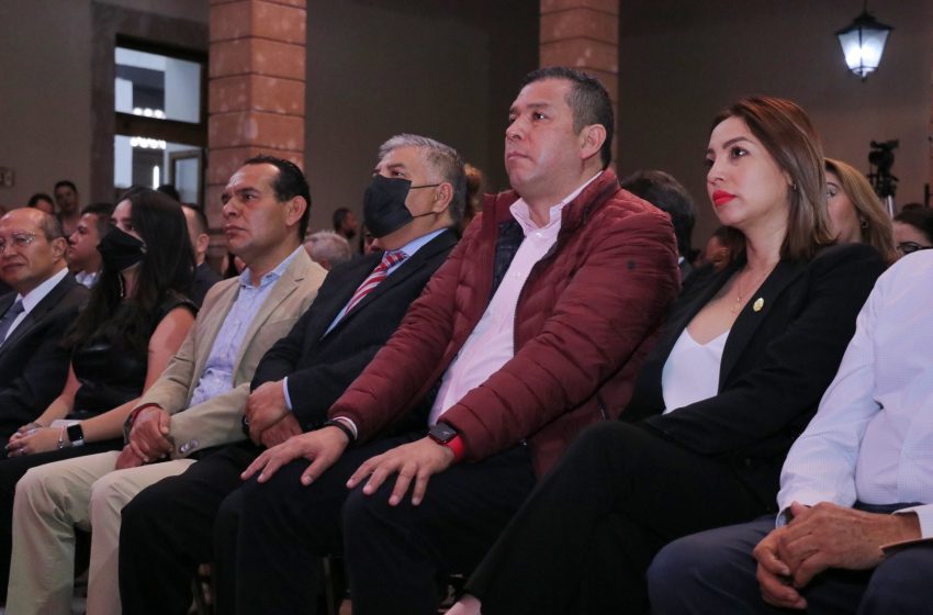  Rocío Pineda Gochi, secretaria de finanzas del Legislativo se irá si no se “compone”; Juan Carlos Barragán