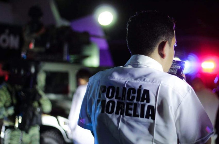  Policía Morelia detiene a 3 por robo de vehículo con violencia