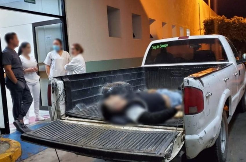  Joven muere en la batea de una camioneta tras ser baleado en el Fraccionamiento Los Encinos