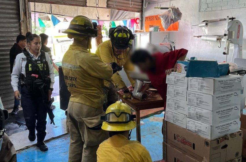  Joven pierde su mano en molino de carne en el Mercado de Abastos de Morelia