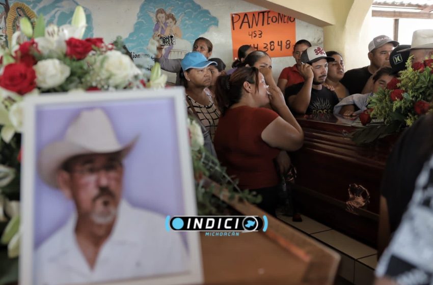 Funeral Hipolito Mora 2