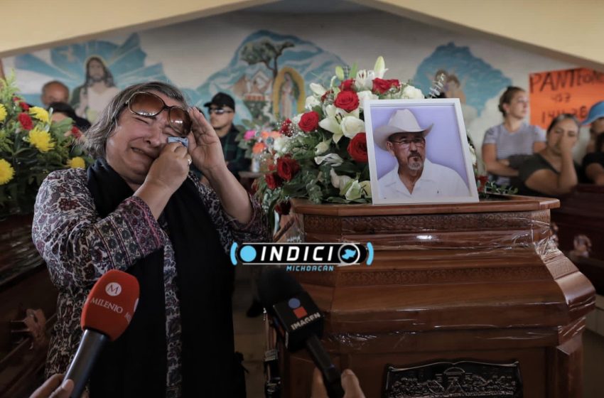 Funeral Hipolito Mora 3