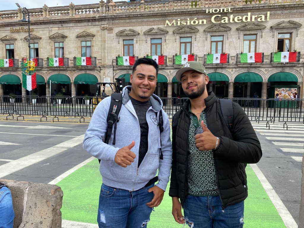 Desde muy temprano chaviza aparta lugar para concierto gratis de Julión Álvarez en Morelia 2 069e82a8 c7dc 48e9 9453 9cd926e7bfc7