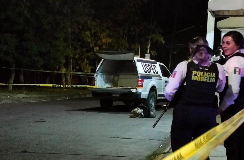 Balean a 3 jóvenes en barbería de la colonia Fuentes de Morelia