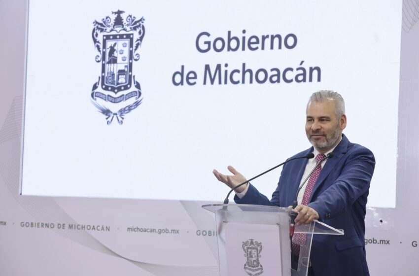  Bedolla impulsará creación de segunda terminal de vehículos para la inversión en LC