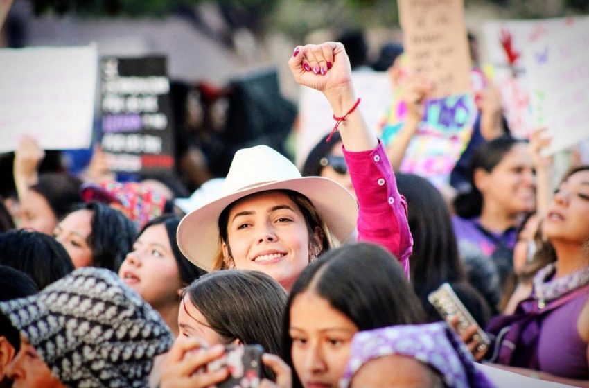 Exhorta Brissa Arroyo a no olvidar el centro de lactancia en el Congreso local• El objetivo, explicó, es conciliar el desempeño de las mujeres como madres y profesionistas