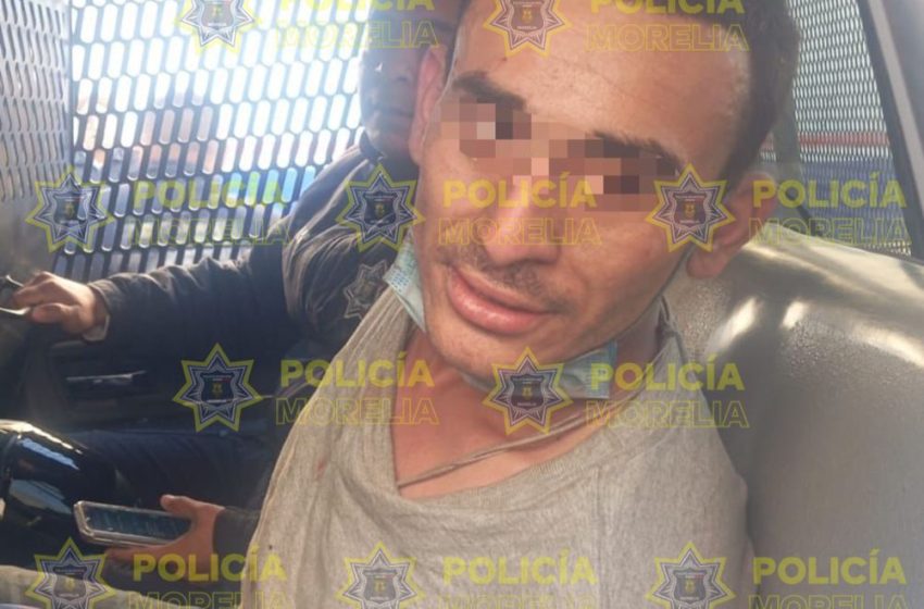 Policía Morelia detiene a dos por robo a casa habitación en la colonia Lago 1