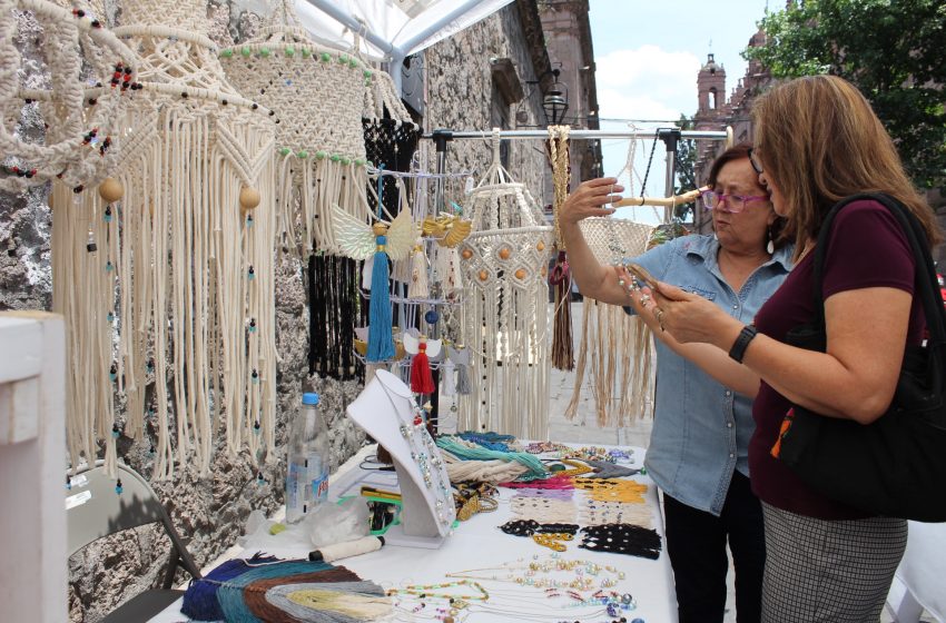 Gran éxito del Bazar ‘Todas Brillamos’ y Exposición Artística ‘Sor Juana Inés’, impulsadas por Semmujeris