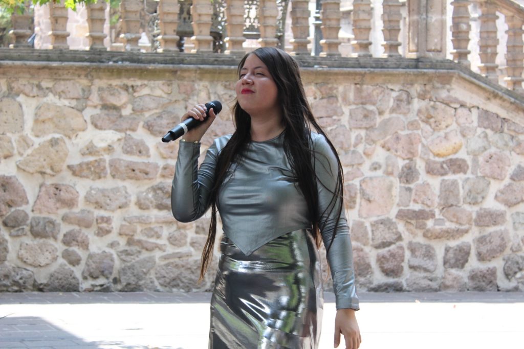 Gran éxito del Bazar 'Todas Brillamos' y Exposición Artística 'Sor Juana Inés', impulsadas por Semmujeris 12 img 8467 1