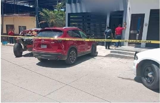 Investiga FGE homicidio de presidenta municipal de Tepalcatepec y su esposo