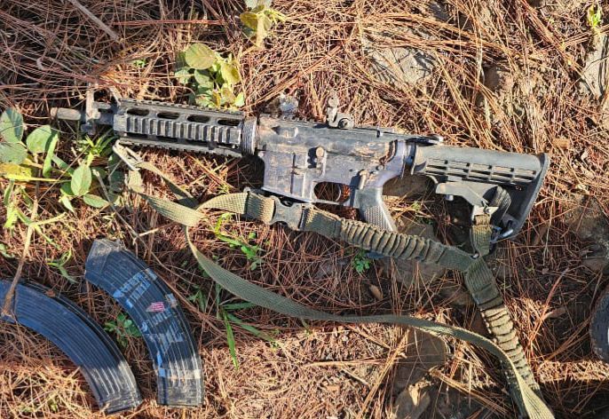 Asegura SSP armas y artefactos explosivos en Uruapan